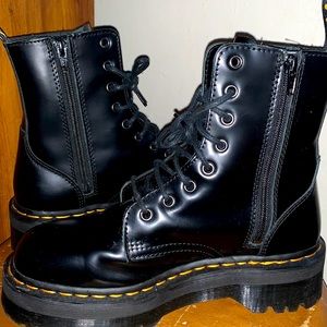 Dr.Martens Jadons